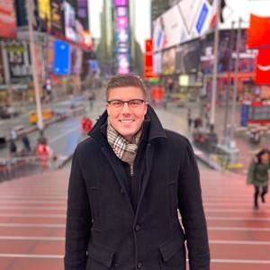 Meet your Posher, Bradley